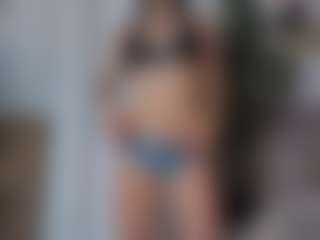 Live cam show with JessiVelvet1 - Athletic on LiveSexCams6