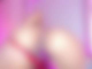 Live cam show with KendallWestt - Black BBW on Uber Horny