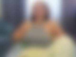 Live cam show with LeahDority - Athletic on Camming Site