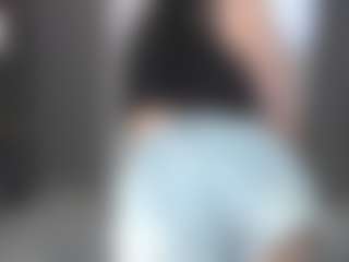 Live cam show with LeahDority - New Brown Eyes on Chatstar