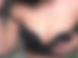LeahDority's Live Sex Cam Show