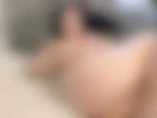Live cam show with LeahDority - College on StripNow