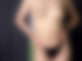 Live cam show with LeahDority - Trimmed Asian on Camsoda