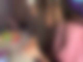 Live cam show with NeldaTinnin - New Brown Eyes on chickslive.net
