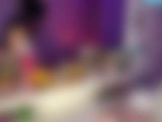 Live cam show with NeldaTinnin - Middle Aged on Nude Live Now