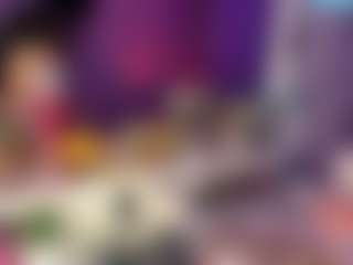 Live cam show with NeldaTinnin - Oil on intimatelivegirls.com