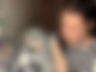 Live cam show with NeldaTinnin - New Sexwebcam on AdultVida.com