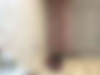 Live cam show with NeldaTinnin - Lesbian on Milf Play