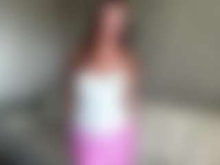 Live cam show with PatsyBisarra - Morena on Chatstar
