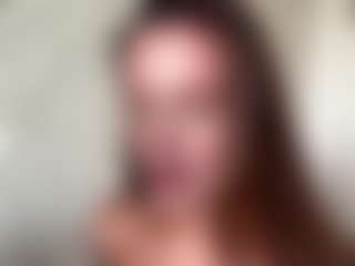 Live cam show with PatsyBisarra - Nora on Camming Site