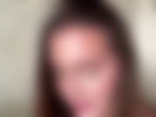 Live cam show with PatsyBisarra - New Foot Fetish on livesuperchat.net