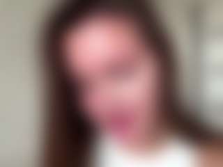 PatsyBisarra's Live Sex Cam Show