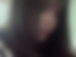 Live cam show with Mary - Brown Hair on CamClone