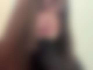 Live-Cam-Show mit Mary - Nipple Piercings auf Camsoda