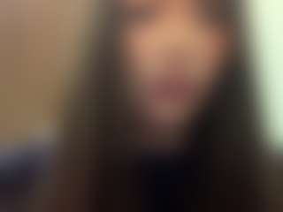 Live-Cam-Show mit Mary - Brown Hair Teen (18+) auf Camsoda