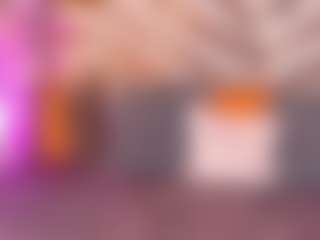 Live cam show with rossiecameron - New Toys on fapnchat