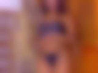 rossiecameron's Live Sex Cam Show