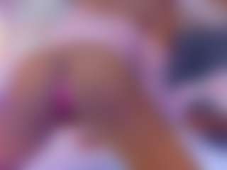 rossiecameron's Live Sex Cam Show
