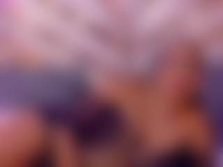 rossiecameron's Live Sex Cam Show