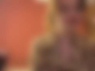 SandaMazzarella's Live Sex Cam Show