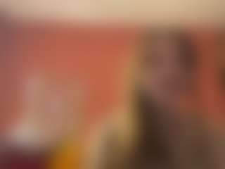 SandaMazzarella's Live Sex Cam Show