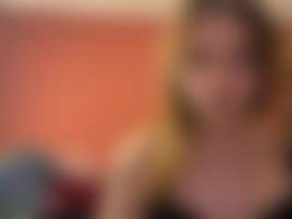 Live cam show with SandaMazzarella - Role Play on Camming Site