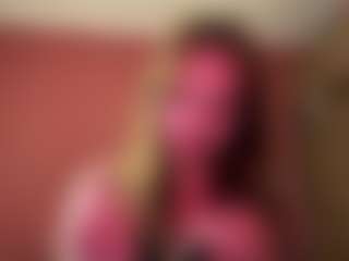 SandaMazzarella's Live Sex Cam Show