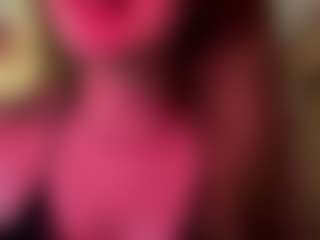 SandaMazzarella's Live Sex Cam Show