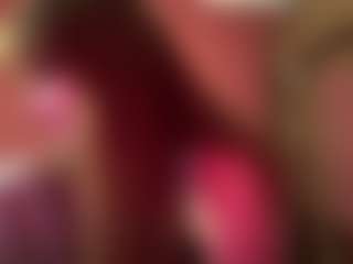 SandaMazzarella's Live Sex Cam Show