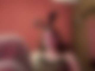 SandaMazzarella's Live Sex Cam Show
