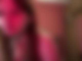 SandaMazzarella's Live Sex Cam Show