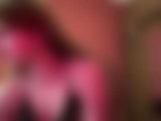 SandaMazzarella's Live Sex Cam Show