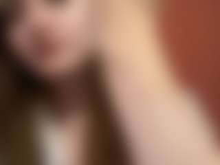 SandaMazzarella's Live Sex Cam Show