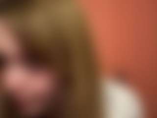 SandaMazzarella's Live Sex Cam Show