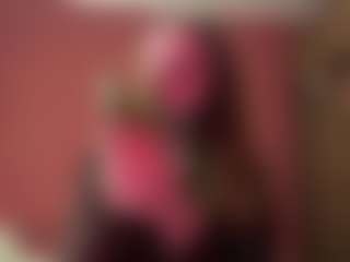 SandaMazzarella's Live Sex Cam Show