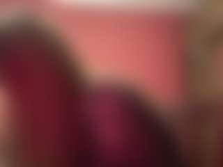 SandaMazzarella's Live Sex Cam Show