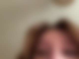 SandaMazzarella's Live Sex Cam Show