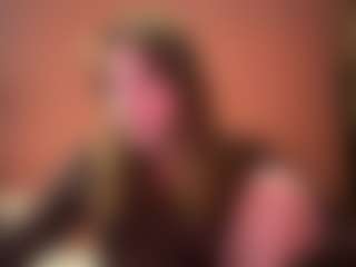 SandaMazzarella's Live Sex Cam Show