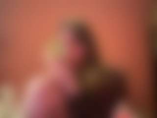 SandaMazzarella's Live Sex Cam Show