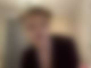 SandaMazzarella's Live Sex Cam Show