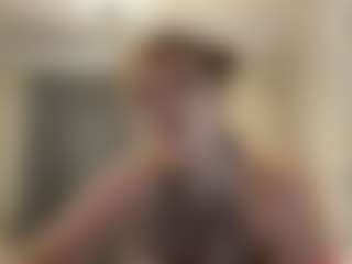SandaMazzarella's Live Sex Cam Show