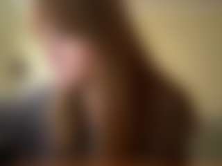 Live cam show with Sanda - Moaning on live18s.com