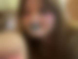 Live cam show with Sanda - Genital Piercings on instabang