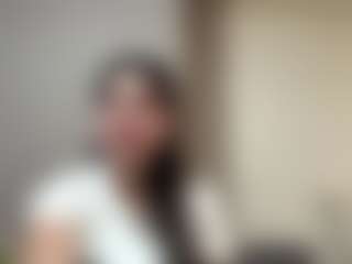 Live cam show with Izzabel - Skinny on Hubzter Live