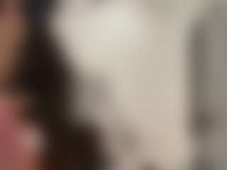 Live cam show with Izzabel - New Young Adult on Dolls Live