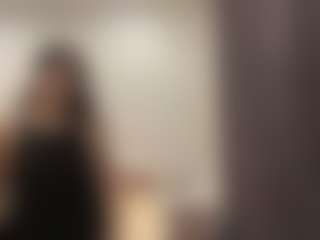 Izzabel's Live Sex Cam Show