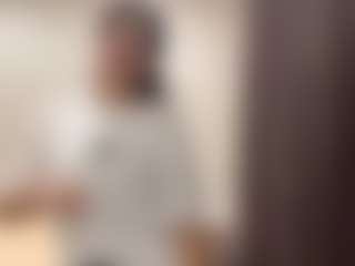 Izzabel's Live Sex Cam Show