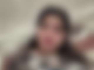 Izzabel's Live Sex Cam Show