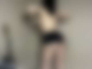 Live cam show with TeganRayford - Blowjob on Gym Cam Girls