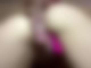 Live cam show with TeganRayford - Ass Bouncing on Camsoda